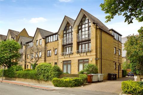 Hamilton Square, Sandringham Gardens, London, N12