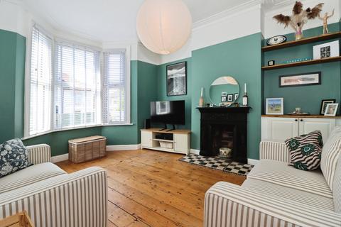2 bedroom end of terrace house for sale, Whitehall Road, Bristol, BS5