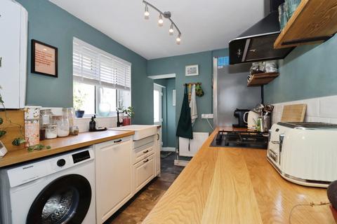 2 bedroom end of terrace house for sale, Whitehall Road, Bristol, BS5