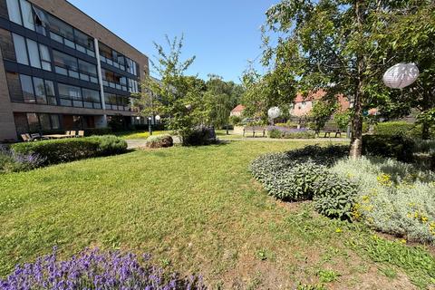 1 bedroom apartment for sale, Priory View, Dunstable LU5
