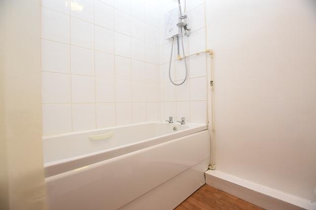 Apartment in Sheffield - View 4