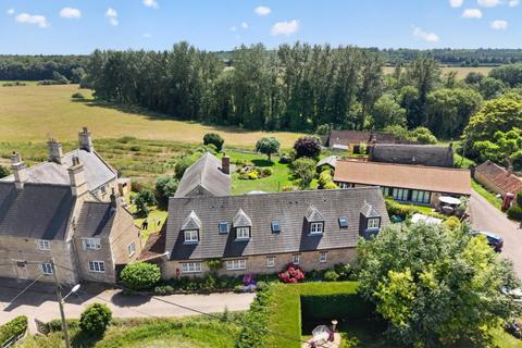 6 bedroom detached house for sale, Newton, Kettering, Northamptonshire NN14 1BW