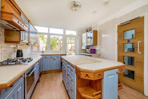 5 bedroom house for sale, Lorrimore Road, London SE17