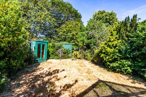 2 bedroom detached bungalow for sale, Hall Avenue, Rushden NN10