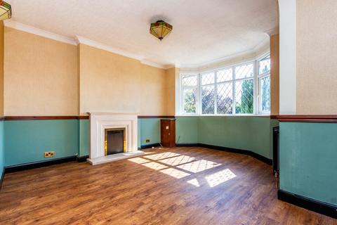 2 bedroom detached bungalow for sale, Hall Avenue, Rushden NN10