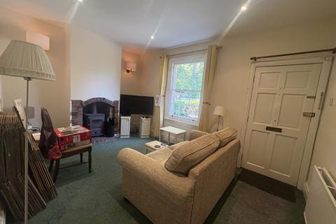 2 bedroom terraced house to rent, The Green, Hartford, Northwich
