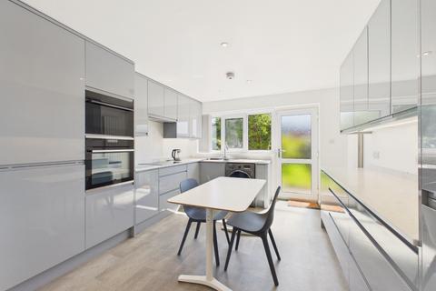 3 bedroom semi-detached house for sale, Keel Road, Hull,  HU6 7BL