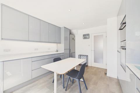 3 bedroom semi-detached house for sale, Keel Road, Hull,  HU6 7BL