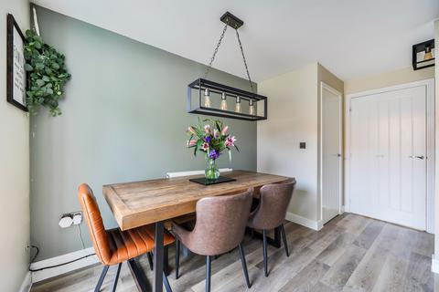 3 bedroom semi-detached house for sale, St. Katherines Crescent, Sellindge, TN25