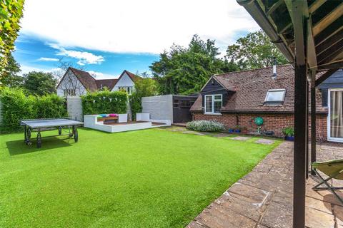 5 bedroom detached house for sale, Hayles Field, Henley-on-Thames RG9