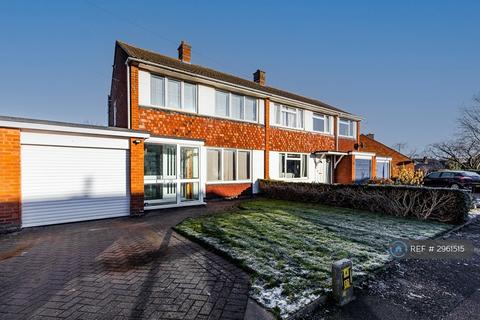3 bed semi-detached house for rent in Mildenhall, Tamworth, B79