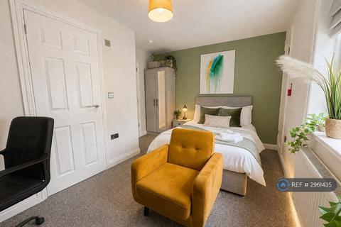 1 bedroom in a house share to rent, George St, Reading, RG1