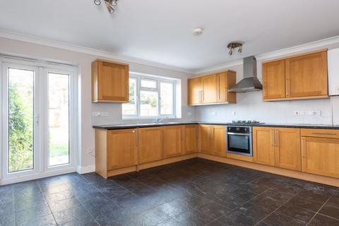 3 bedroom semi-detached house to rent, Fairfax Close, Walton-On-Thames