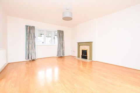 4 bedroom house for sale, Mallard Court, Stamford