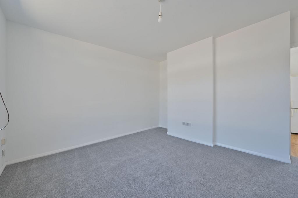Walk-in wardrobe