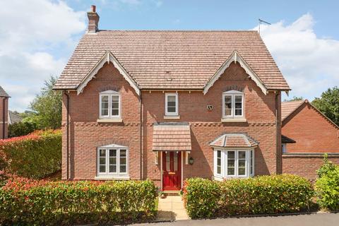 4 bedroom detached house for sale, Clock Meadow, Daventry NN11