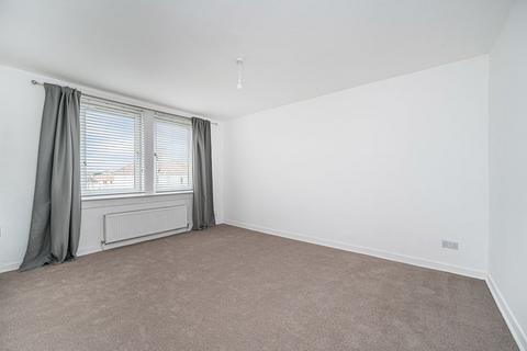 2 bedroom flat for sale, Haig Avenue, Kirkcaldy