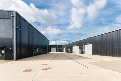 Warehouse to rent, Padholme Rd E Peterborough PE1 5XP