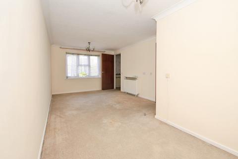 2 bedroom flat for sale, Lincoln Road, Peterborough, Cambridgeshire, PE1