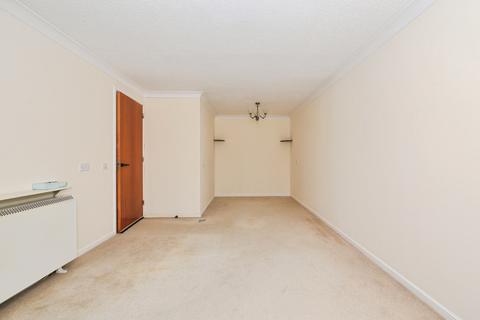 2 bedroom flat for sale, Lincoln Road, Peterborough, Cambridgeshire, PE1