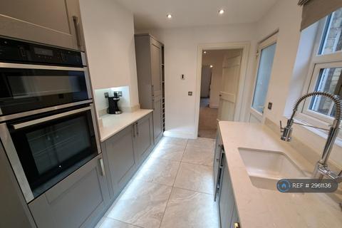 2 bed terraced house for rent in Huntingdon Road, Huntingdon, PE28