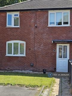 3 bedroom semi-detached house to rent, Cecil Road, Manchester, M9