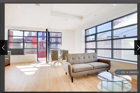 2 bedroom flat to rent, Defoe House, London, E14