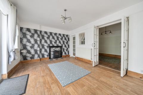 2 bedroom bungalow for sale, Holland Road, Little Clacton, Clacton-on-Sea