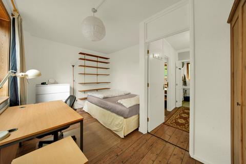 3 bedroom apartment to rent, Plender Street, London, NW1