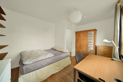 3 bedroom apartment to rent, Plender Street, London, NW1