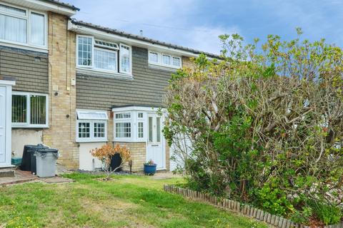 3 bedroom terraced house for sale, Lynwood Drive, Northwood, HA6