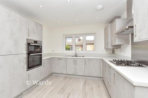 4 bedroom detached house for sale, Blake Gardens, Sheerness ME12