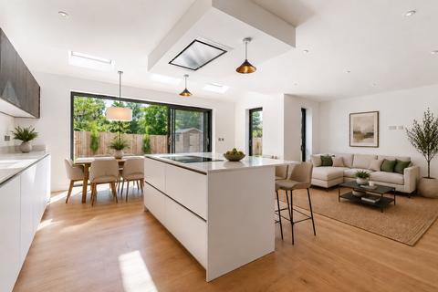 4 bedroom detached house for sale, Cleevelands Drive, Cheltenham, Gloucestershire, GL50