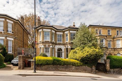 1 bedroom flat to rent, Gipsy Hill, London, SE19