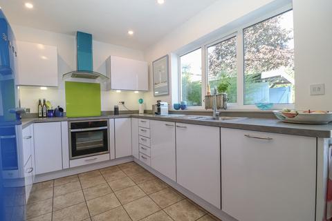 2 bedroom detached house for sale, Stobart Close, Beccles, NR34