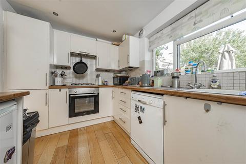 3 bedroom detached house for sale, Park Street Lane, Park Street, St. Albans