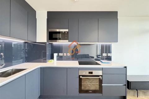 1 bedroom flat to rent, Dock Master House, 302 Manor Road, London E16