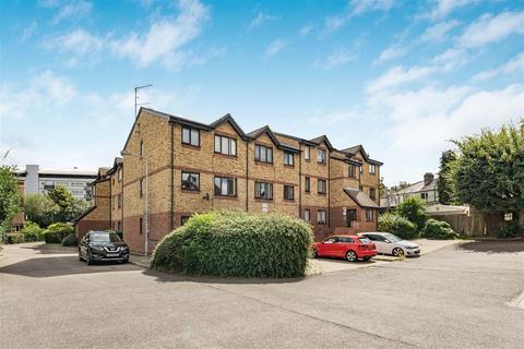 undefined, Green Pond Close, Walthamstow, London, E17