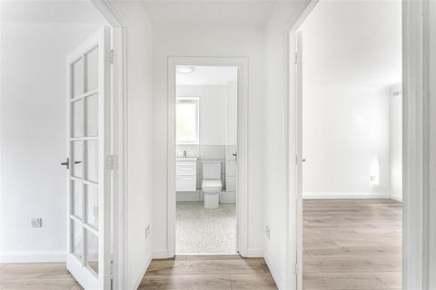 undefined, Green Pond Close, Walthamstow, London, E17