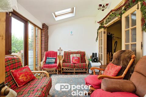 4 bedroom semi-detached house for sale, Manor Way, CARDIFF