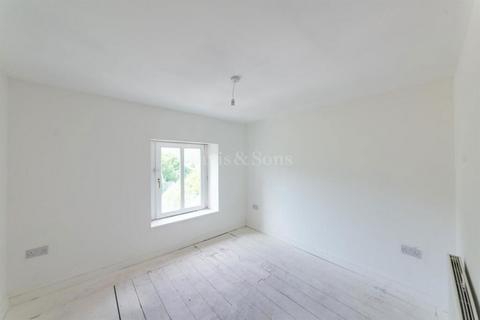 4 bedroom end of terrace house for sale, Hill Street, Abercarn, Newport, Caerphilly, NP11 5JL