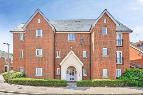 2 bedroom flat for sale, Sanville Gardens, Stanstead Abbotts, WARE