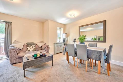 2 bedroom flat for sale, Sanville Gardens, Stanstead Abbotts, WARE