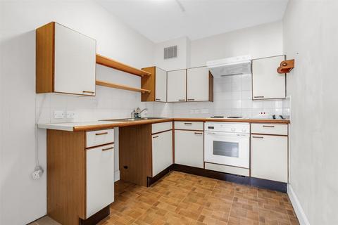 1 bedroom retirement property for sale, Chauncy Court, Hertford SG14