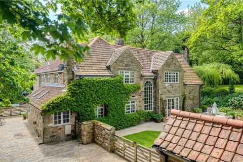 5 bedroom detached house for sale, Monk Fryston, North Yorkshire, LS25