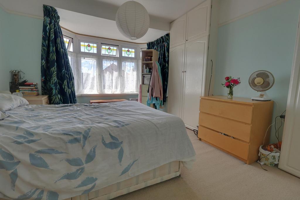House in Southampton - More