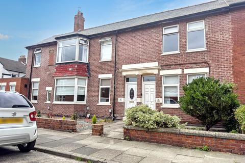 2 bedroom ground floor flat for sale, Alma Place, Whitley Bay, Tyne and Wear, NE26 2EQ