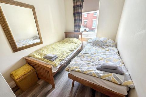 2 bedroom ground floor flat for sale, Alma Place, Whitley Bay, Tyne and Wear, NE26 2EQ