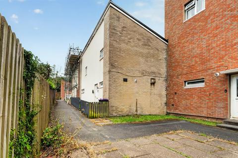 3 bedroom semi-detached house for sale, Farlays, Cwmbran NP44