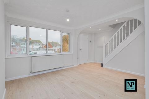 3 bedroom terraced house to rent, Highcliffe Road, Tamworth, B77